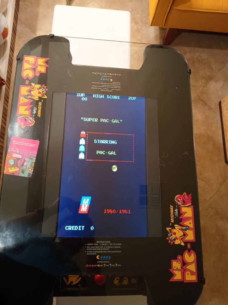 MS PAC-MAN ARCADE MACHINE COCKTAIL TABLE