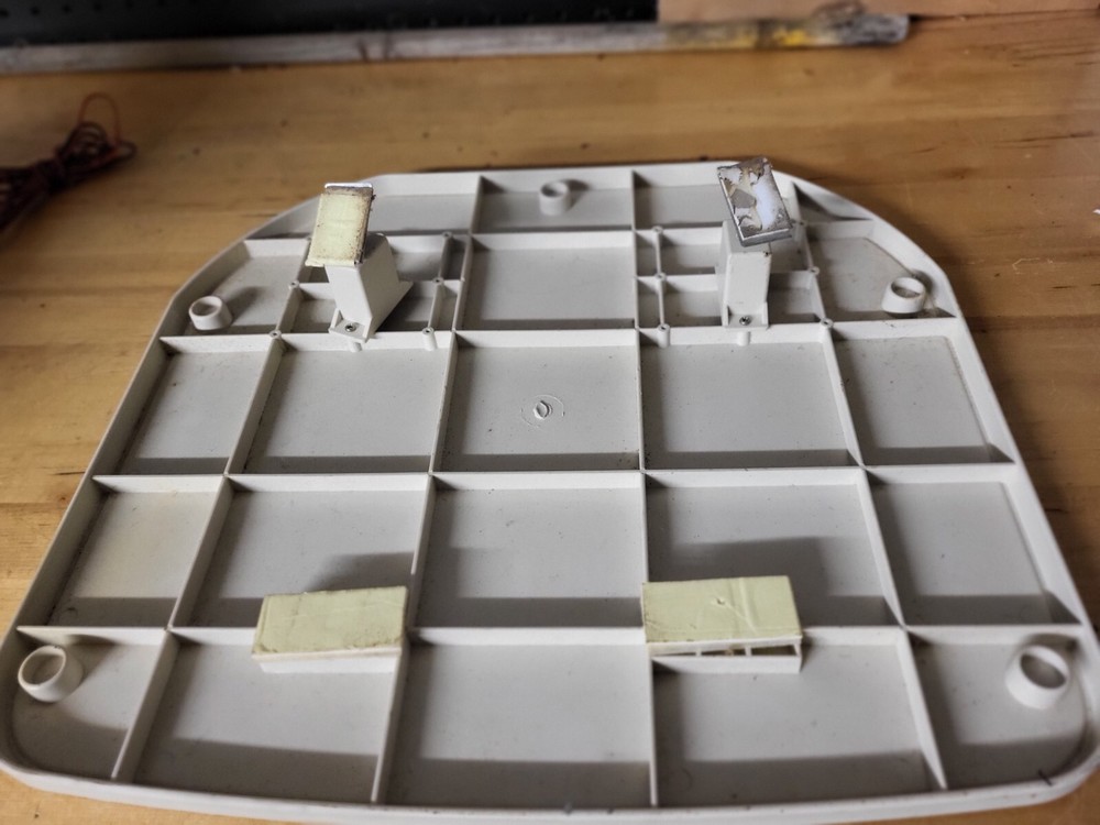 Preowned 16x14 Space Creator Adjustable Height Laptop Keyboad Notebook Stand