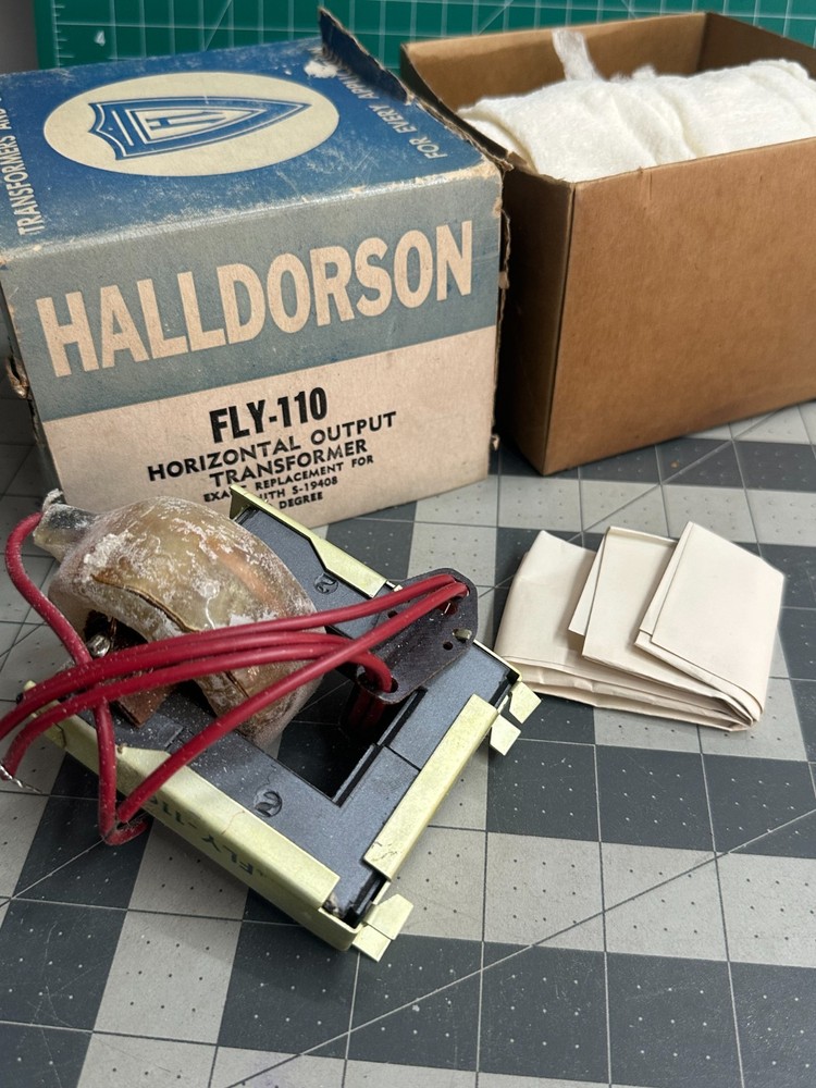 VINTAGE Halldorson Fly-110 Power Horizontal Output Transformer S-19408 90-degree