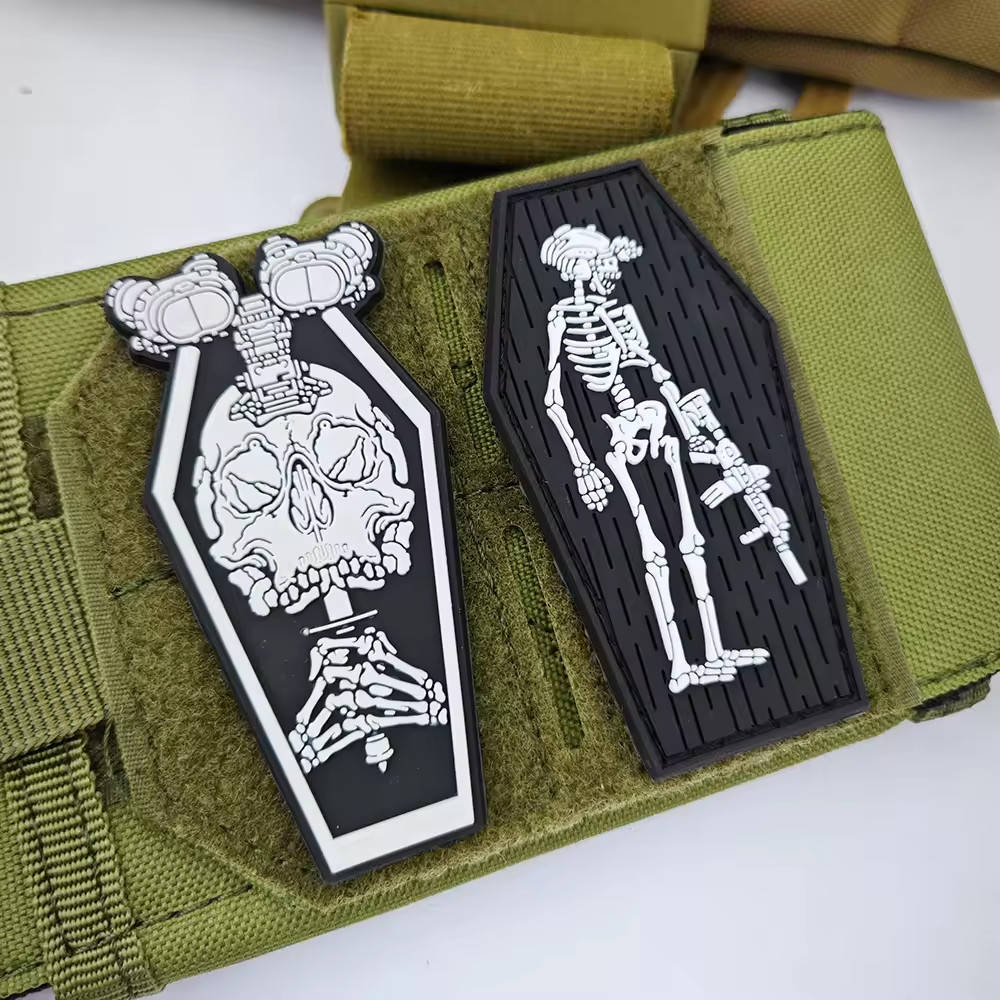 2 Pack PVC Skull Skeleton Skeleton Tactical Military Morale Patch Hook an Loop