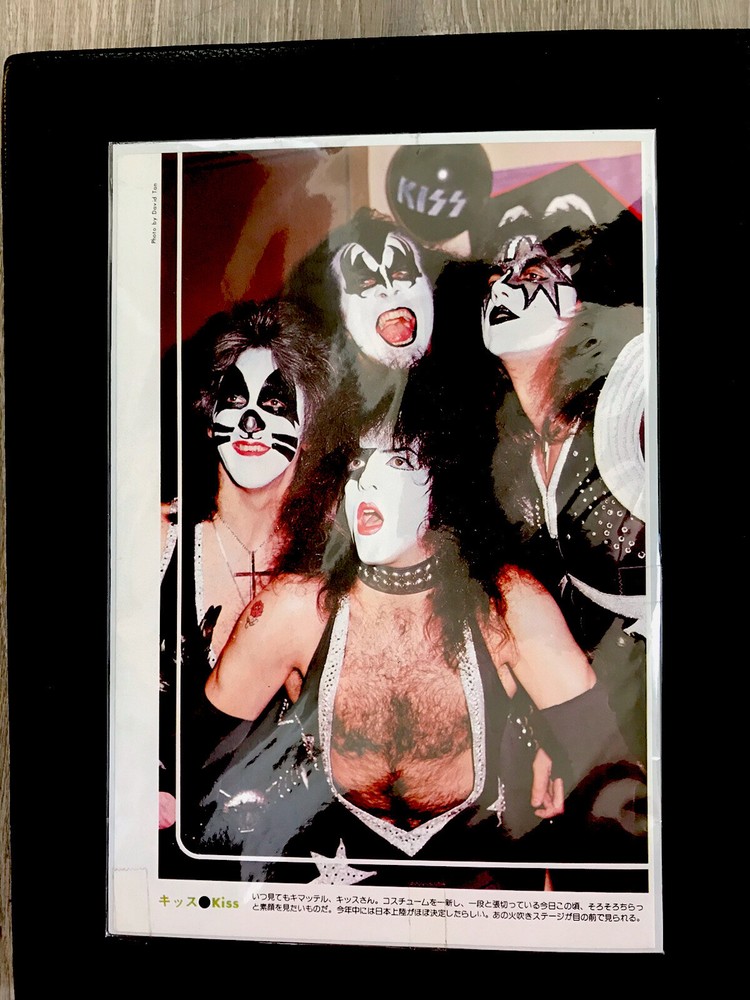 KISS ALIVE 1975 MAY 1976 JAPAN Rock & Roll Photo Mini PINUP Only 1 Available