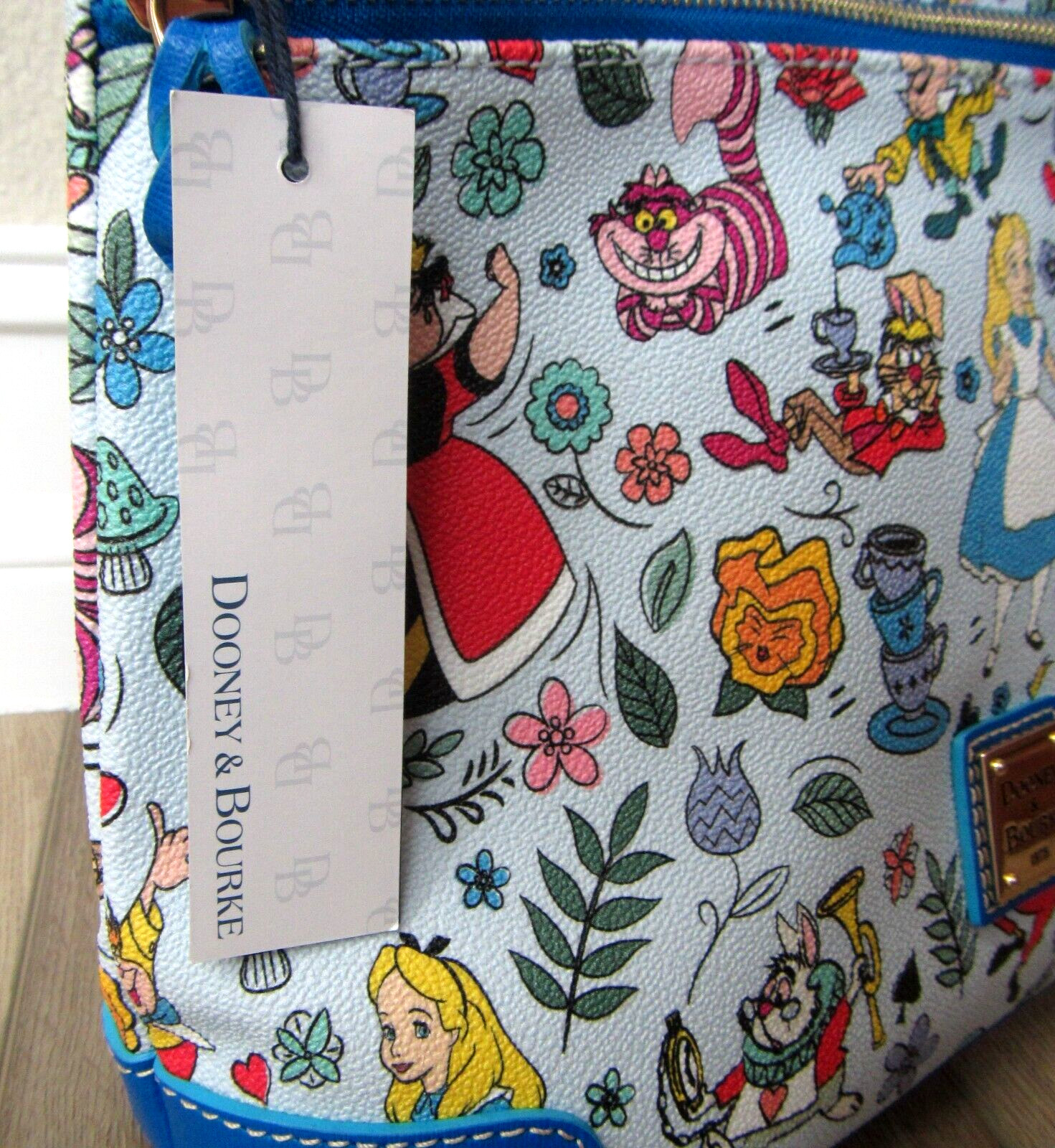 NEW DISNEY DOONEY & BOURKE ALICE IN WONDERLAND PURSE SHOULDER BAG CROSSBODY BLUE
