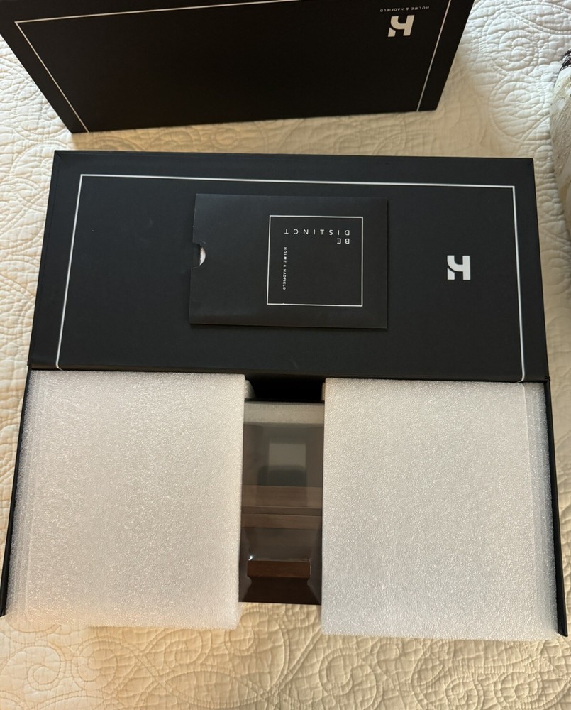 Holme & Hanfield Watch Deck