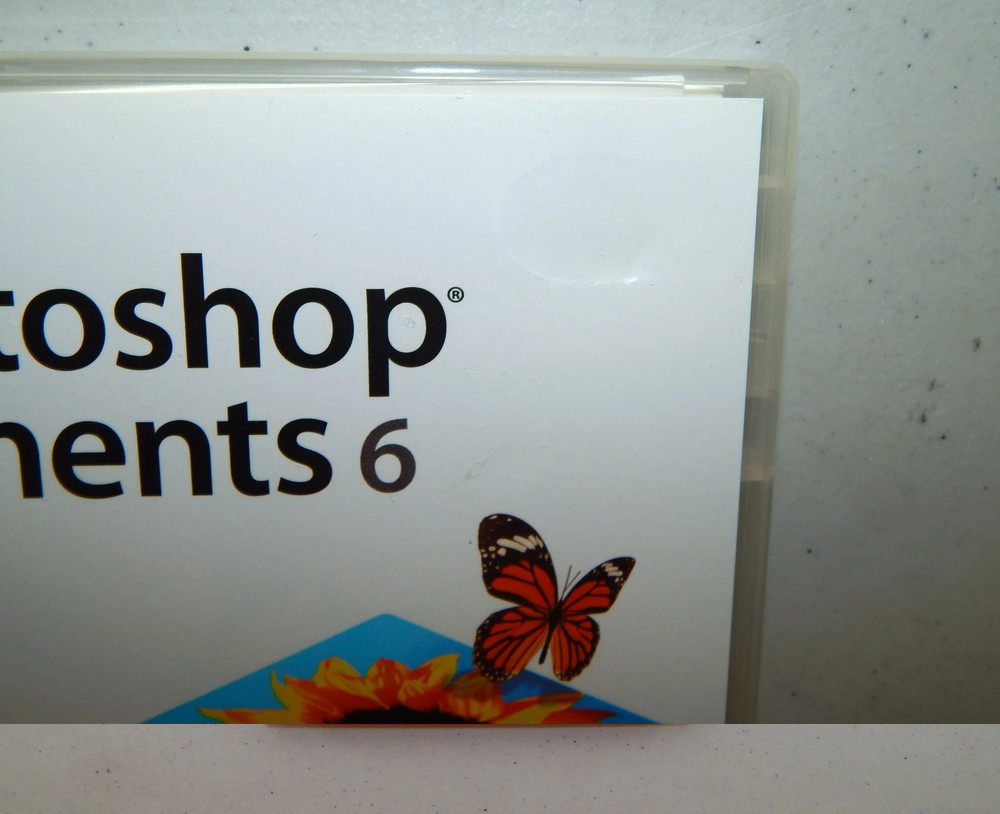Adobe Macintosh Photoshop Elements 6 Software - w/DVD & Serial Number for MAC