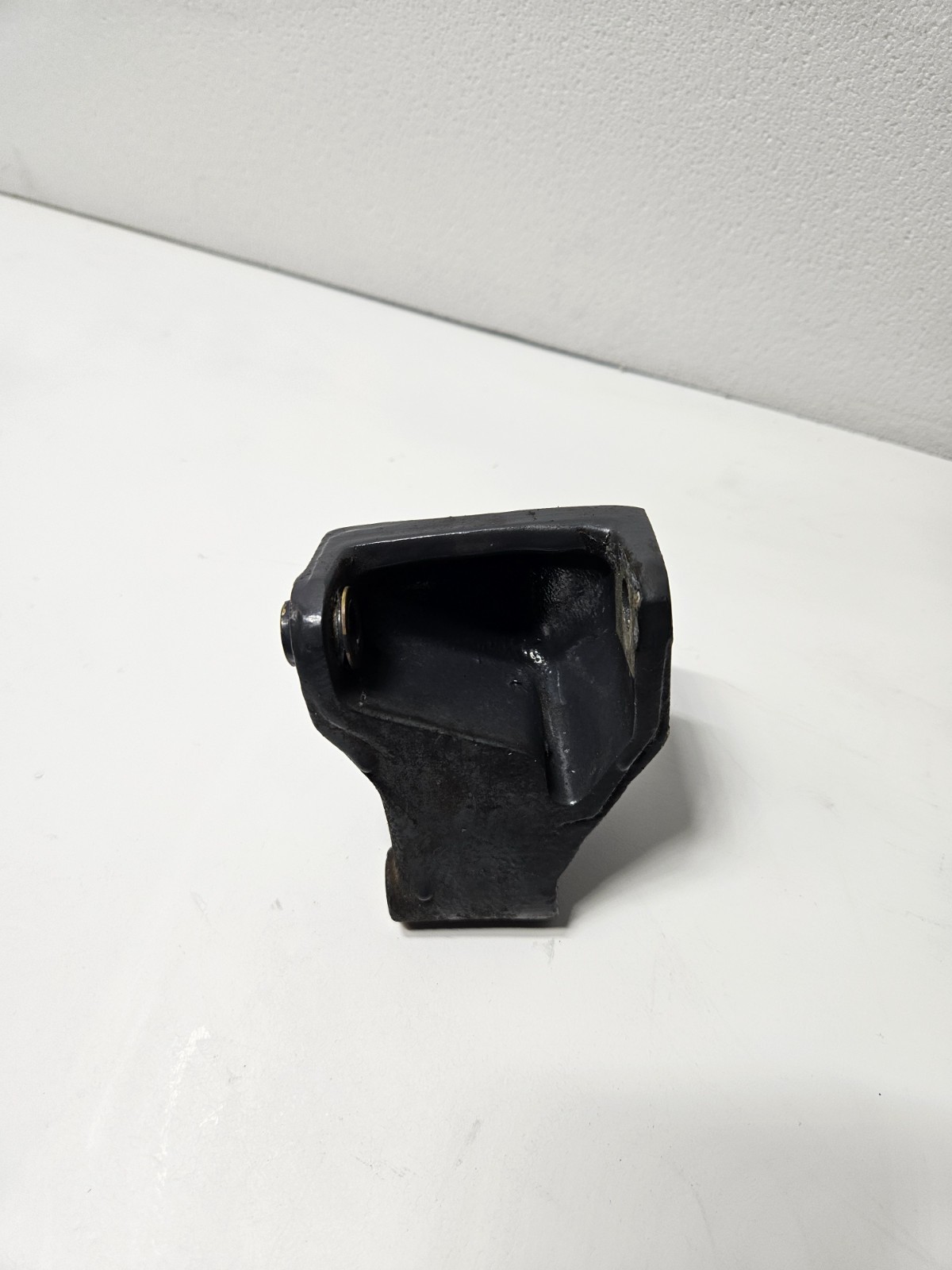 OMC Cobra Alternator Support Bracket Mount 913459