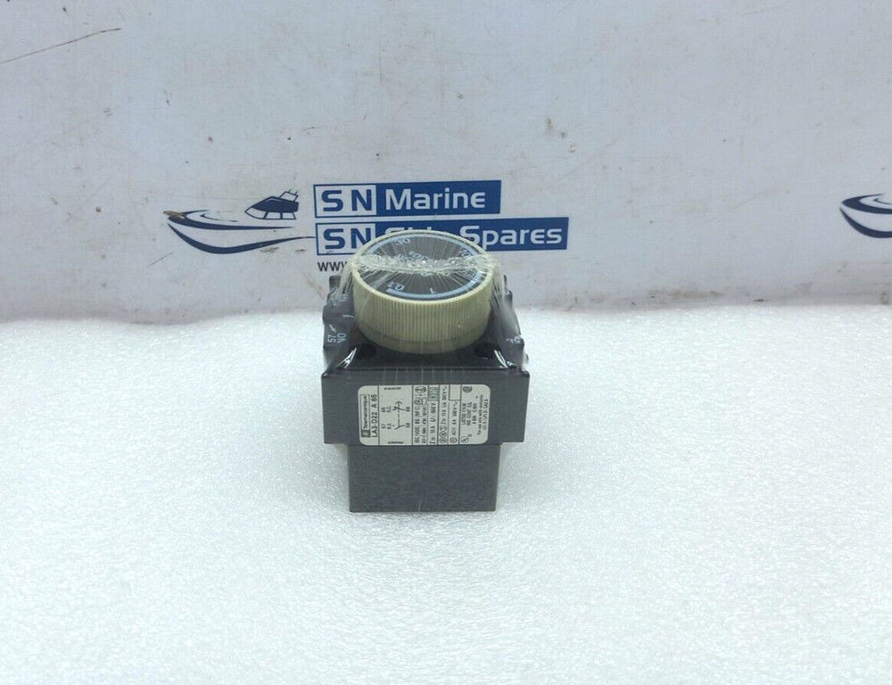 Telemecanique LA3-D22 A 65 Time Delay Module Ith:10A Ui: 600V