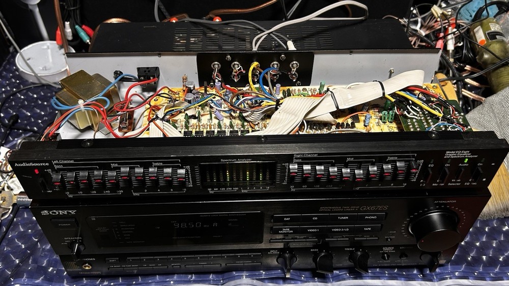 AUDIOSOURCE EQ EIGHT EQUALIZER