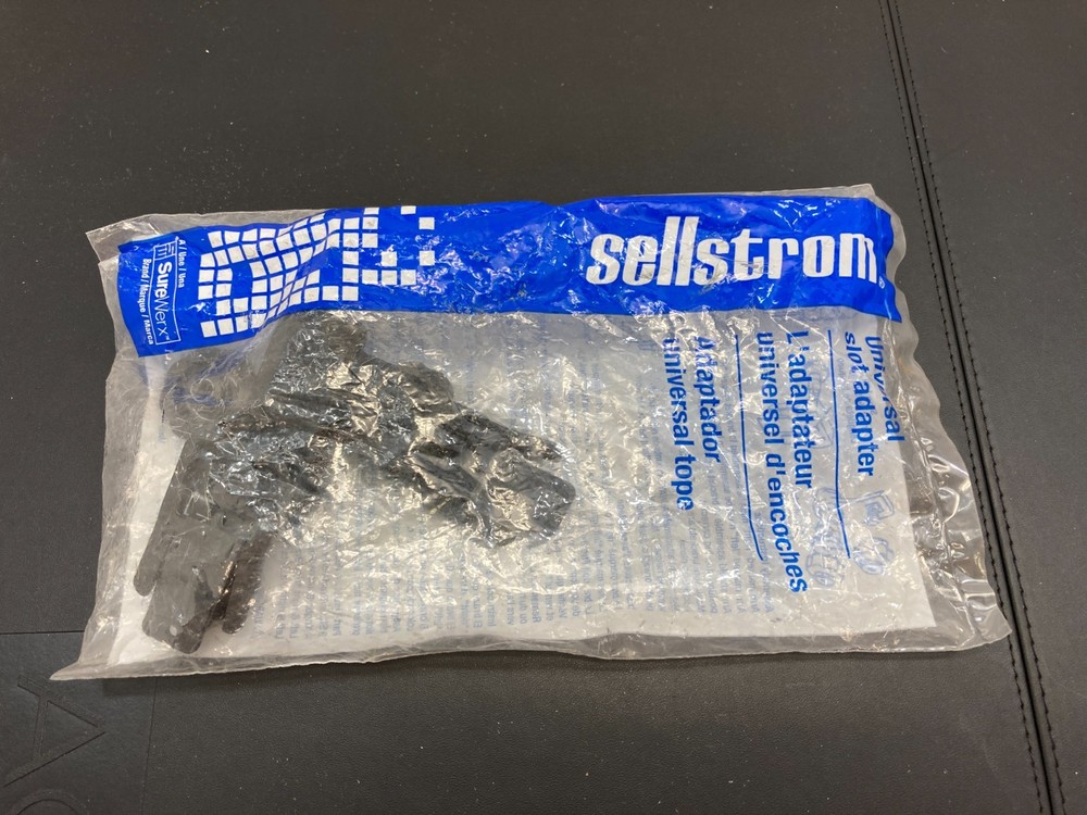 Sellstrom S61970 Faceshield Adapter,Slotted,Blk,Pr