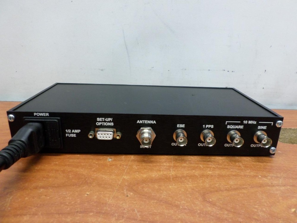 ESE ES-110 GPS Based Frequency Standard Generator