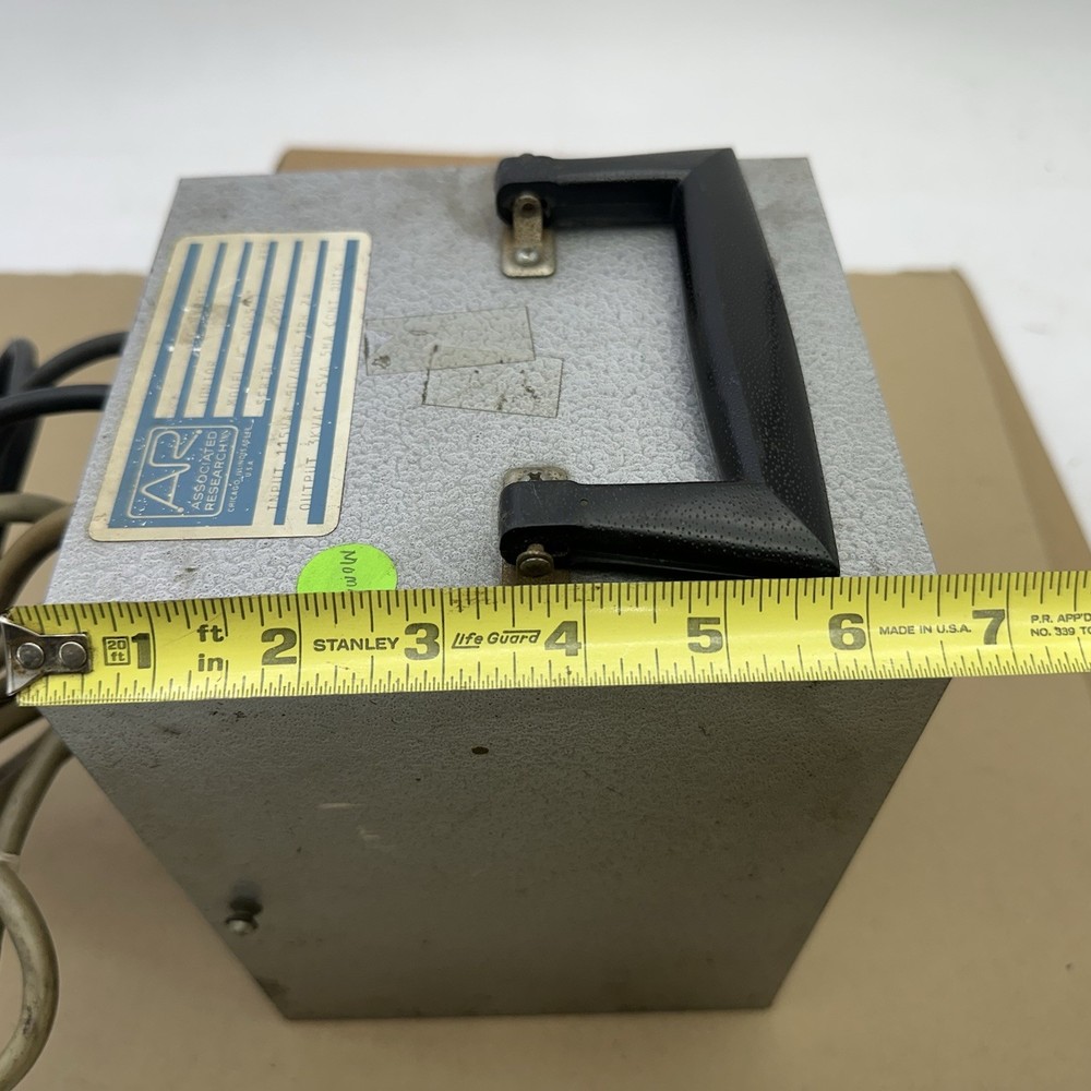 Associated Research 3KV AC 5MA Hypot Volt Meter Voltmeter 4025 Untested