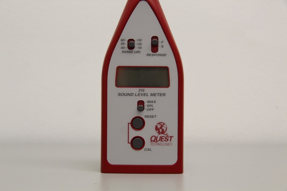 Quest Technologies 210 Sound Level Meter Nice Condition Fully Tested