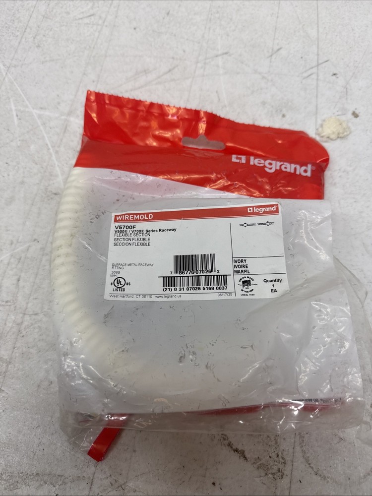 Wiremold V5700F Conduit Section