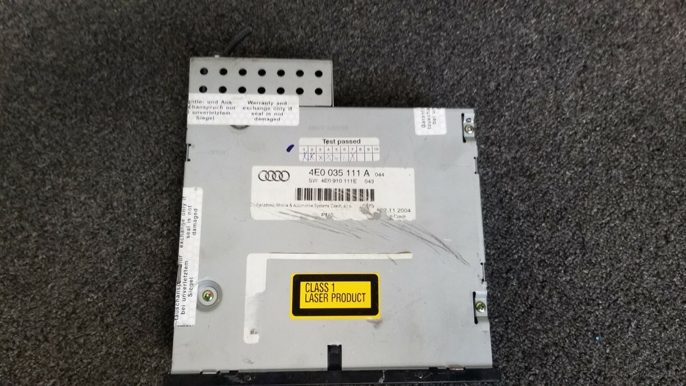 2002-2010 AUDI A8 CD CHANGER OEM 4E0035111A