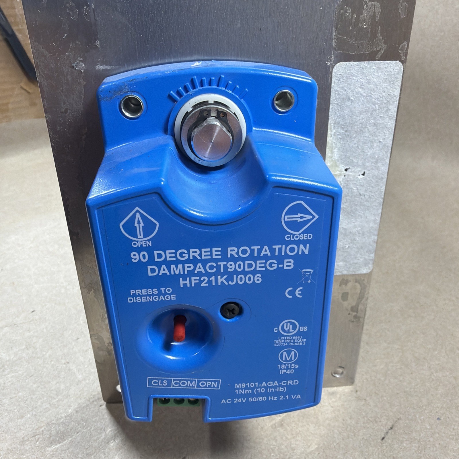 Carrier Damper Actuator 90 Degree Rotation DAMPACT90DEG-B HF21KJ006 DAMPSLB 8x16