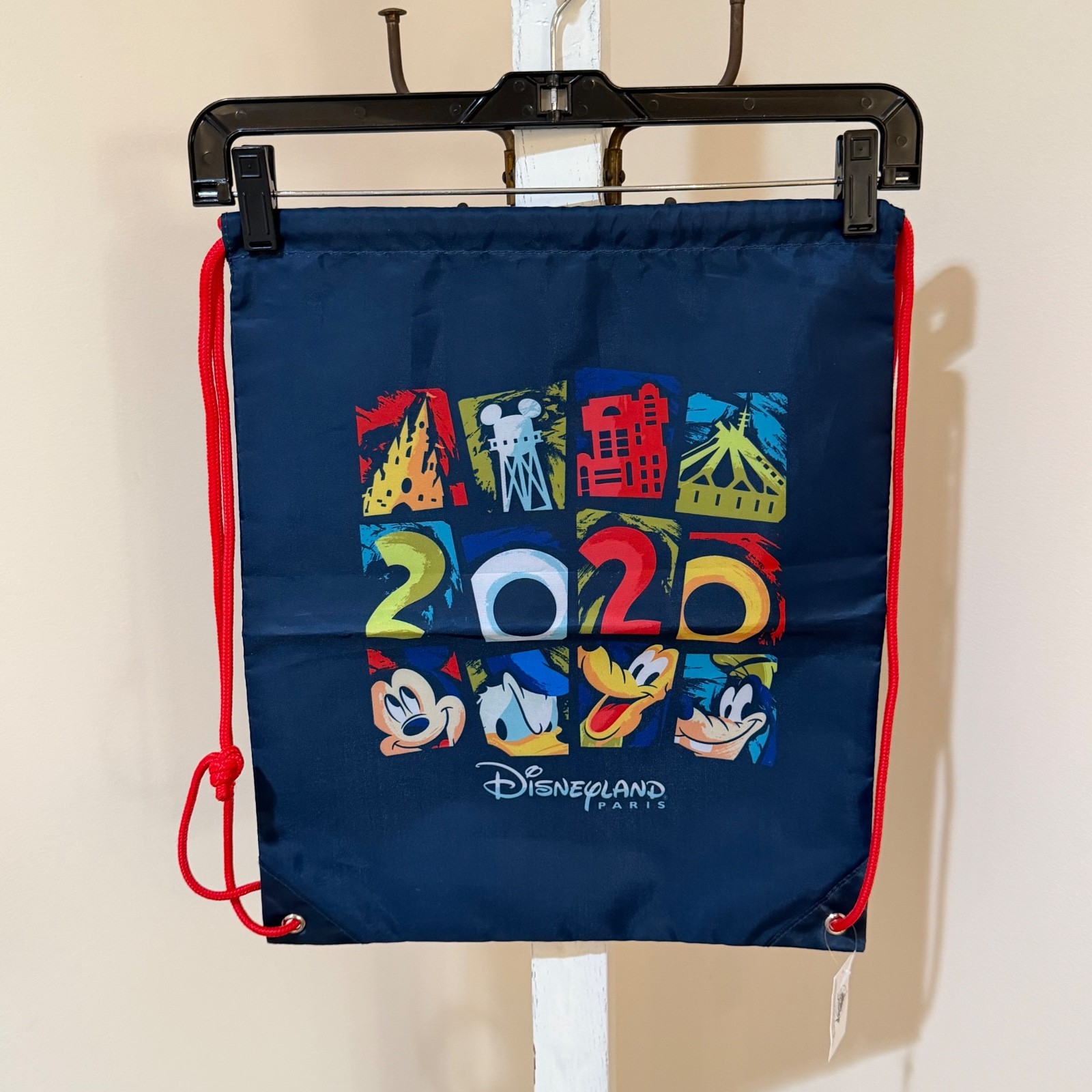 NEW DISNEYLAND PARIS ICONS DRAWSTRING BACKPACK IN NAVY 🎒 🇫🇷 🥐