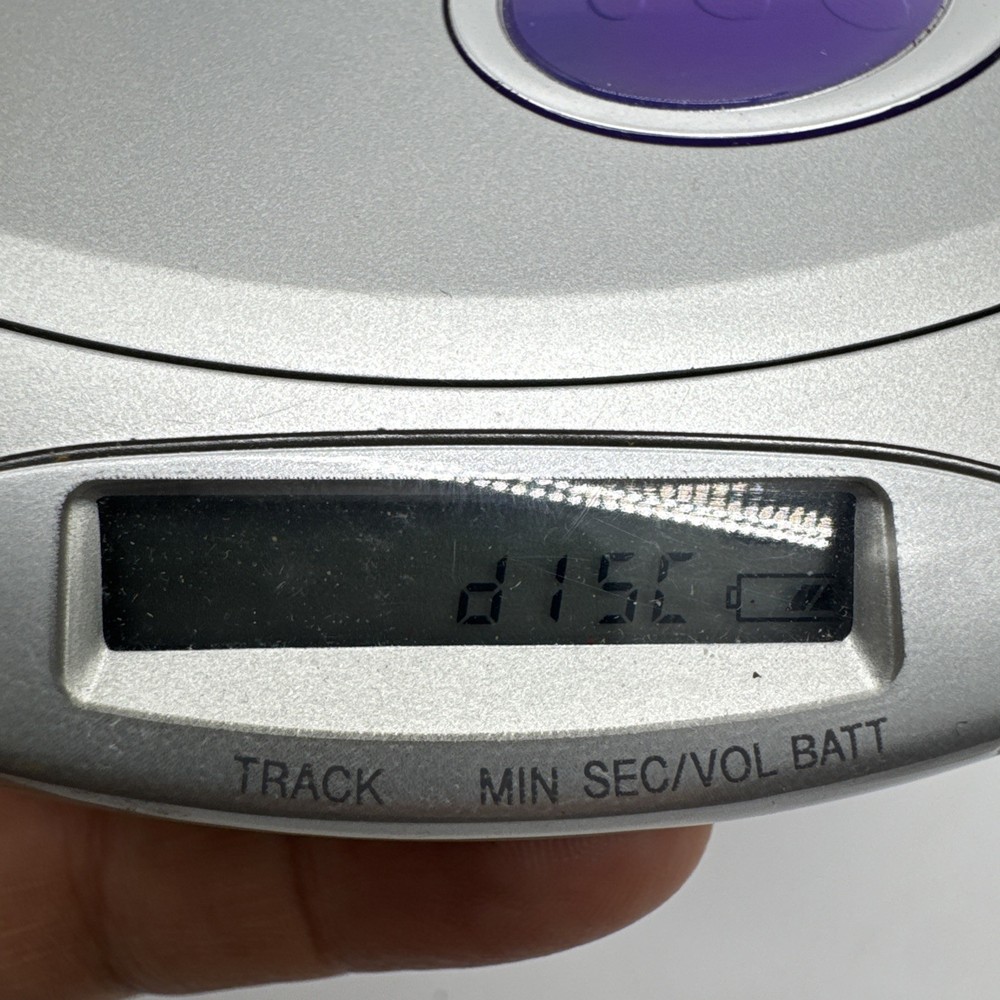 Sony CD Walkman - Portable Compact Disc Player - Silver (D-E350) Tested Works!