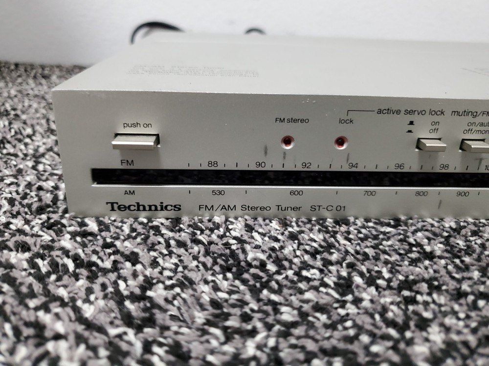 Technics ST-C01 Stereo Tuner Micro Series Works Great Multi Voltage