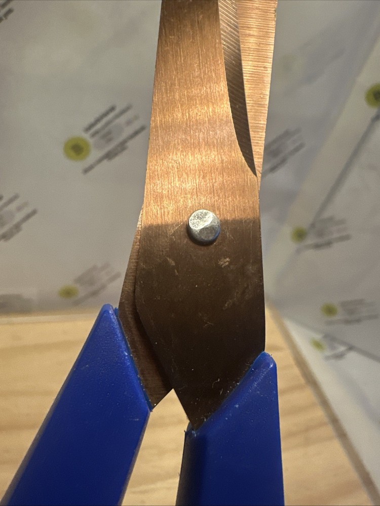 Bent Trimmer 8.5” Scissors Sharp Excellent Quality