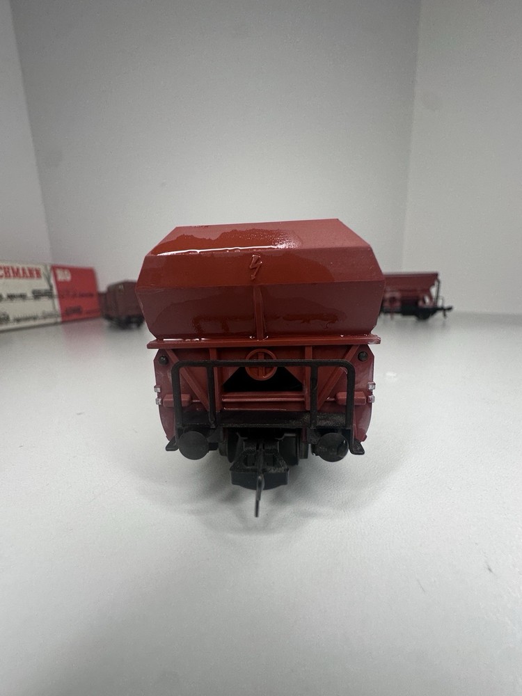 Fleishmann 5520, DB Self-Unloading Hopper, & Baggage Cart "Prussia Railway"