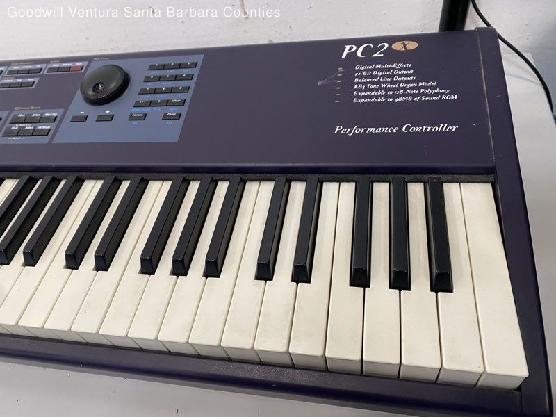 Kurzweil PC2x 88 Weighted Keys Performance Controller Keyboard - Read