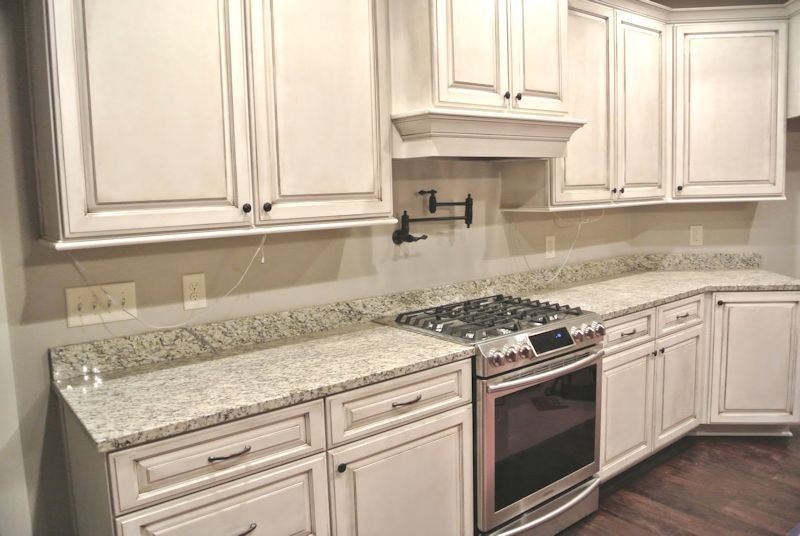 3-3/4" Martini Classic Pull Venetian Bronze