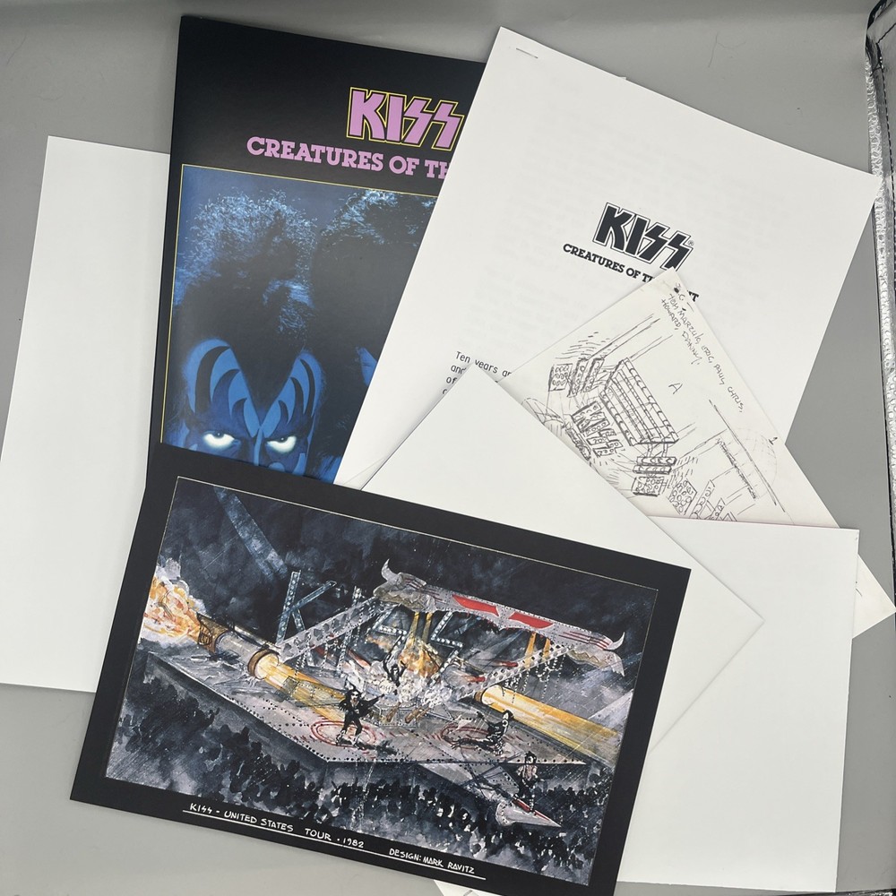 KISS CREATURES OF NIGHT 40th Super Deluxe Box Set Folder,Posters,press Kit, Etc