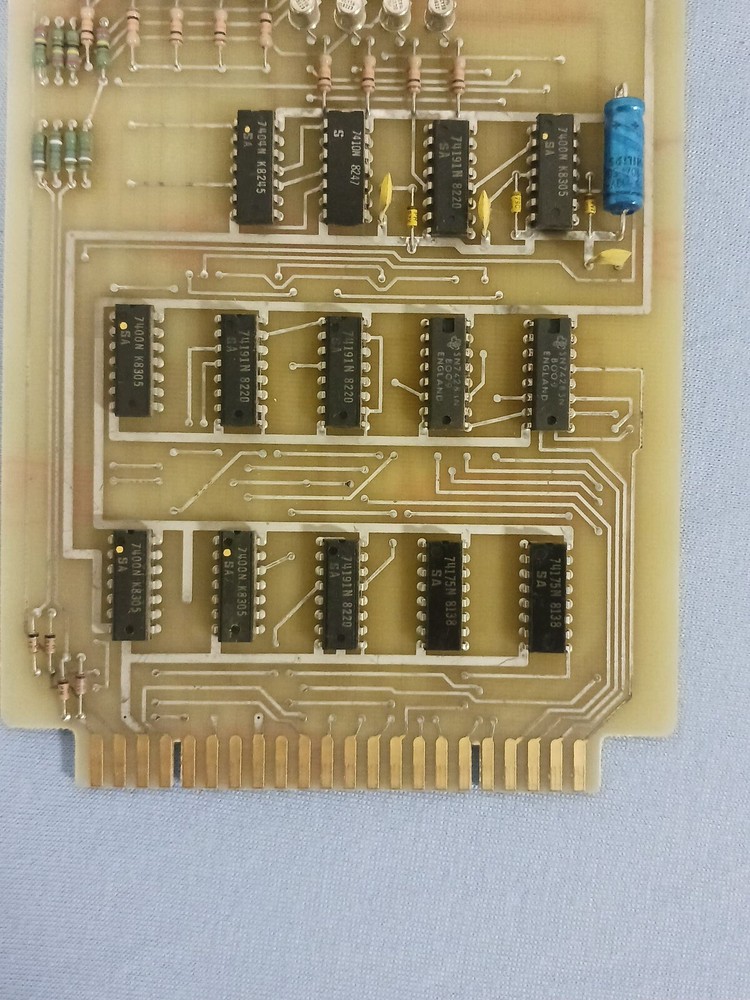 Philips Electron Microscope EM410, 12 Bit Counter 4022 192 3174.2