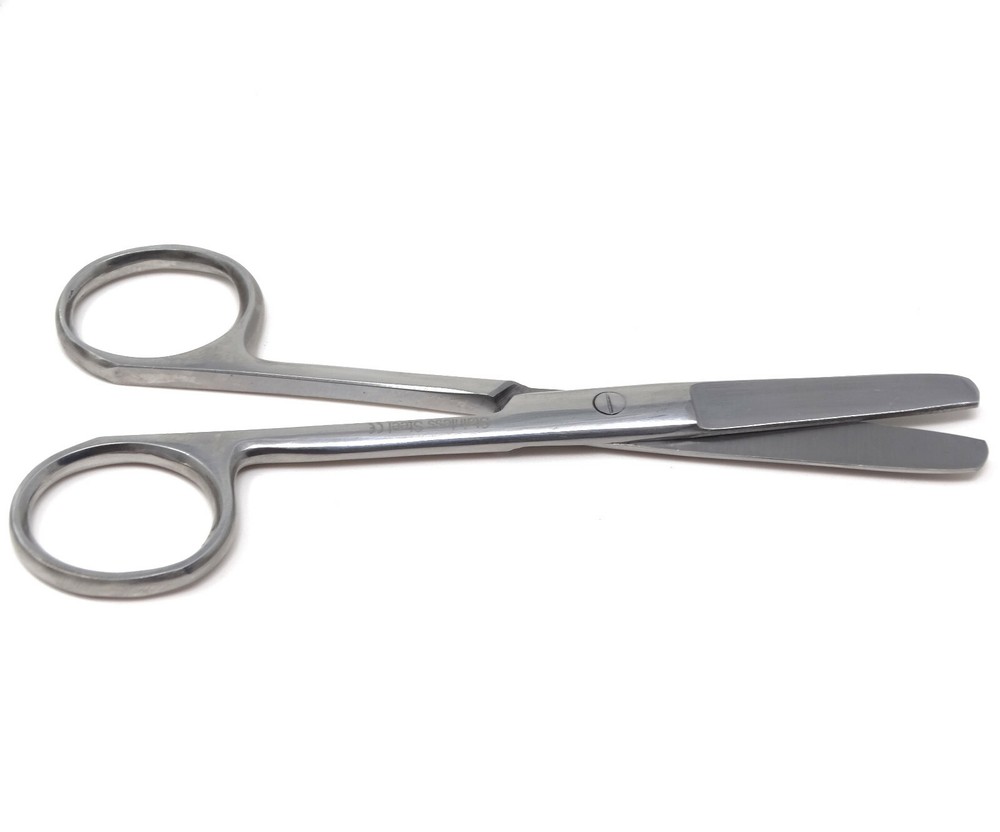 4.5" Operating Scissors Blunt / Blunt Straight Surgical Instruments
