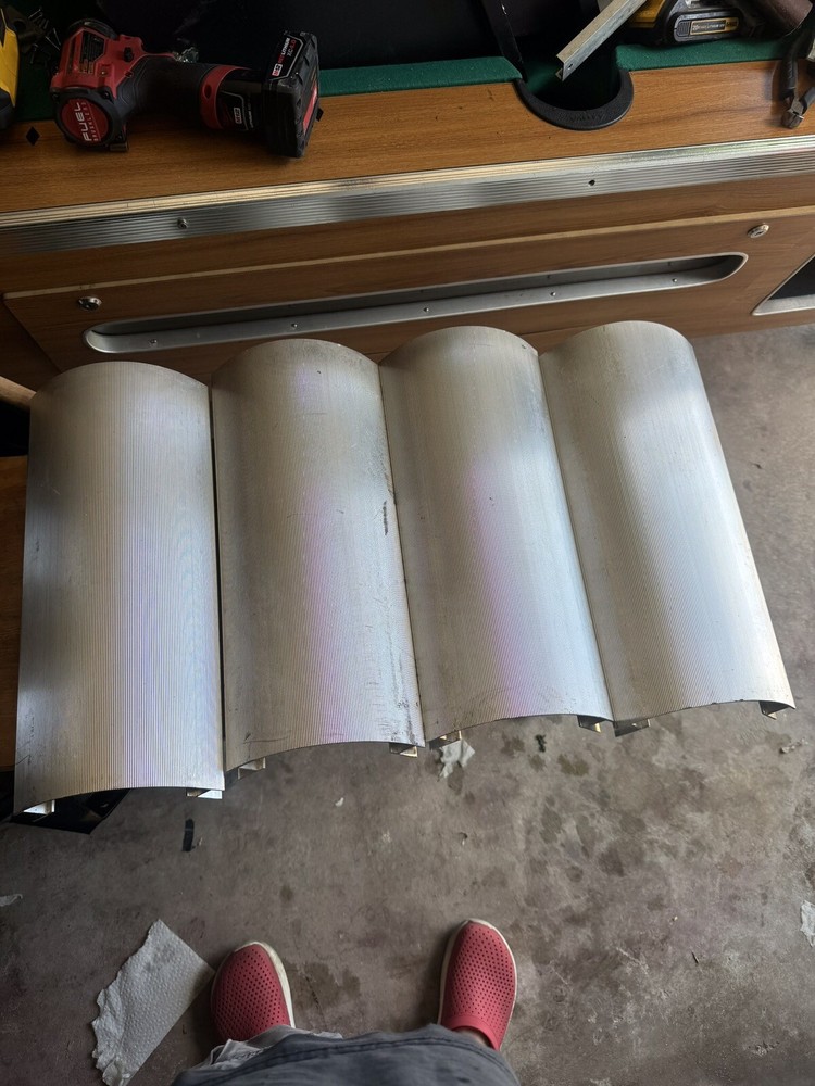 pool table Coin 4 Valley Corners