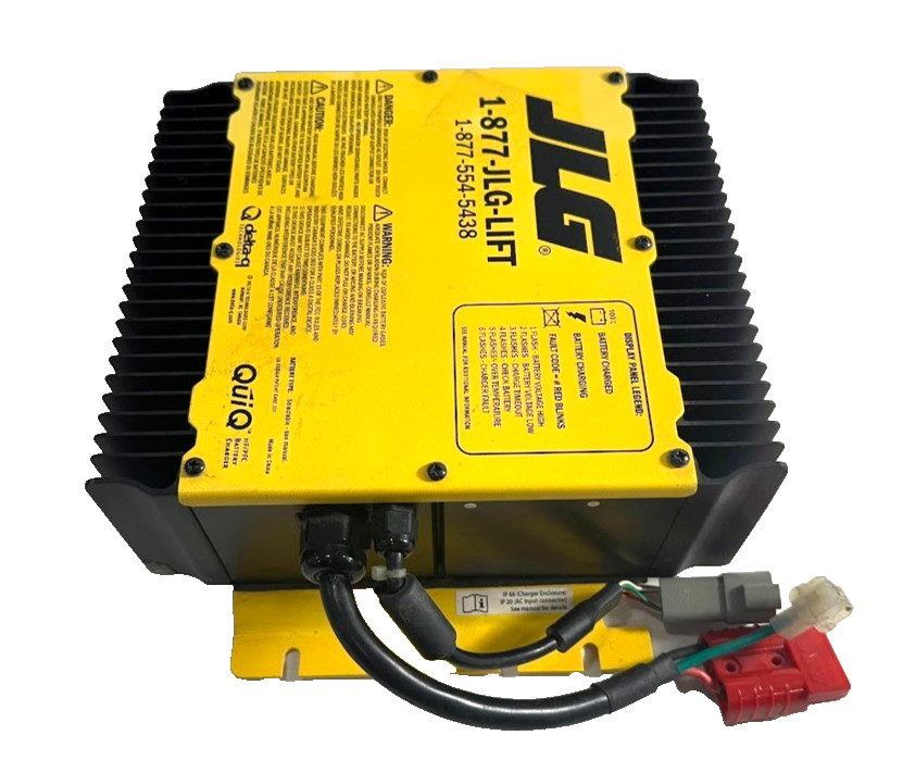 JLG BATTERY CHARGER 1001112111-1930ES 2630ES 3246ES 2030ES 2646ES PRE-OWNED 24 V