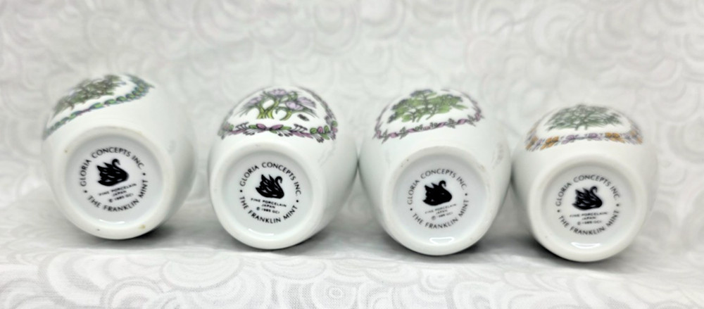 Gloria Vanderbilt Concepts 17 Ceramic SPICE JAR SET *Franklin Mint NICE!