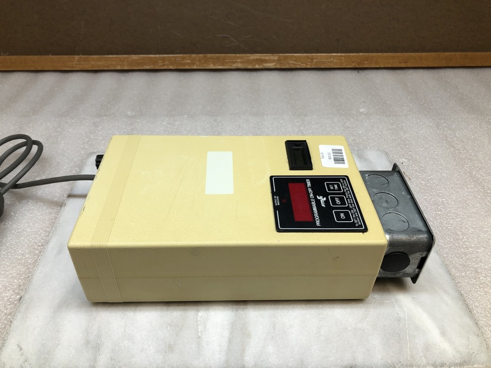 Artisan Controls Programmable On-Off Timer Dual US Plug Power Module