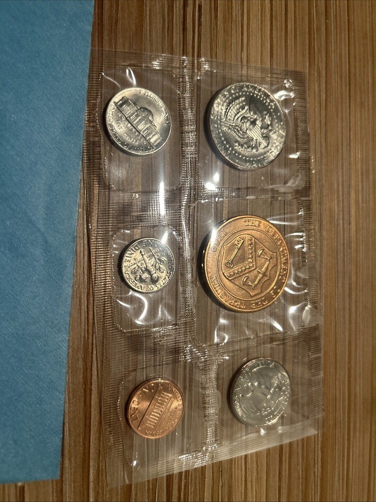 1987 D US Mint Denver Souvenir Set with Envelope