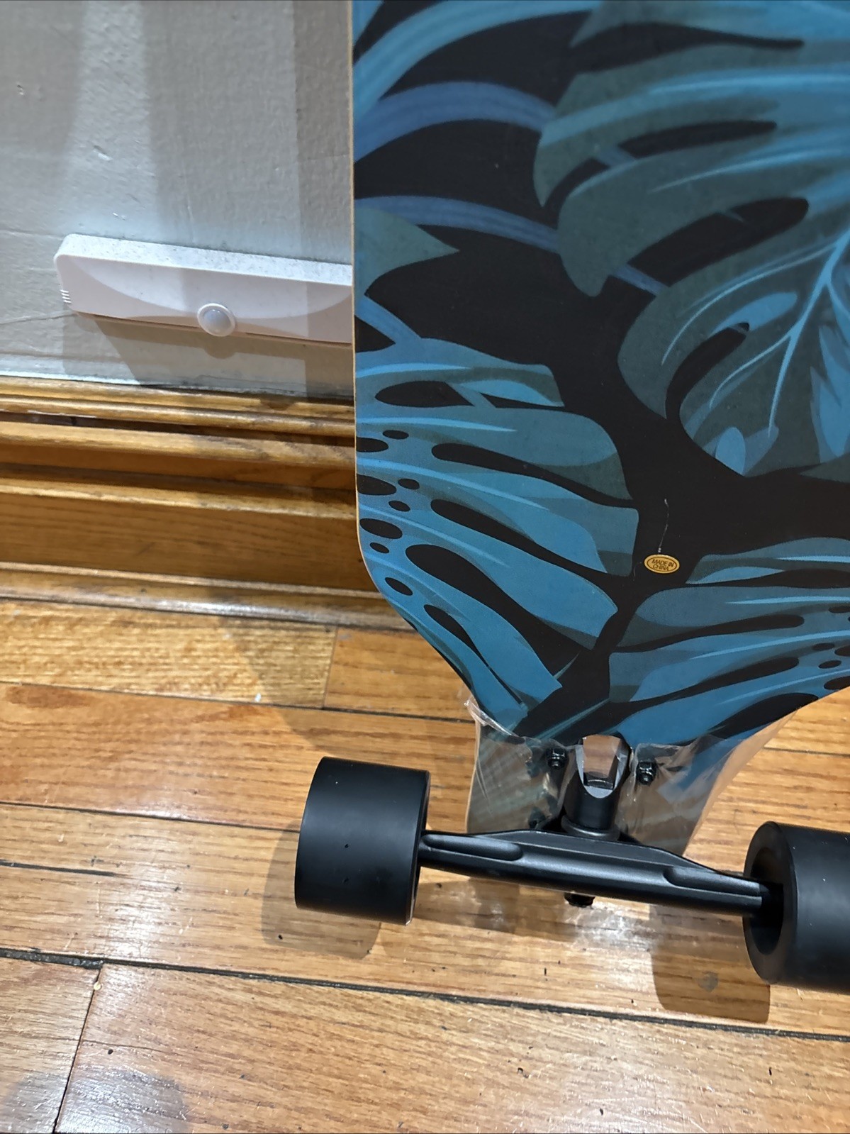 41 Inches Retrospec Longboard New