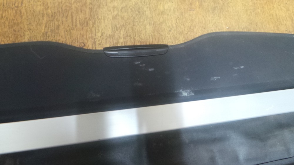 2013-18 SUBARU FORESTER PARCEL SHELF LOAD COVER (SCRATCHES + MARKS)