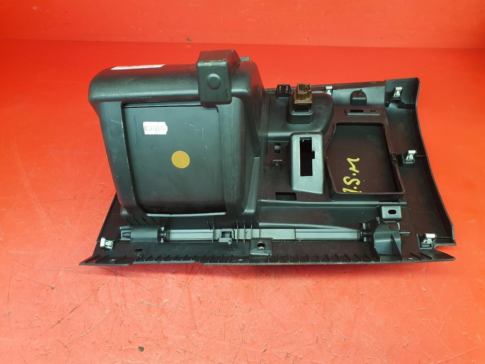 PEUGEOT 2008 GLOVEBOX 2017