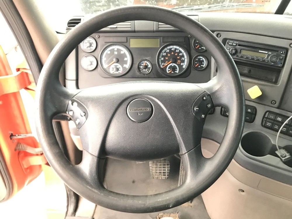 Freightliner CASCADIA Steering Column - Used