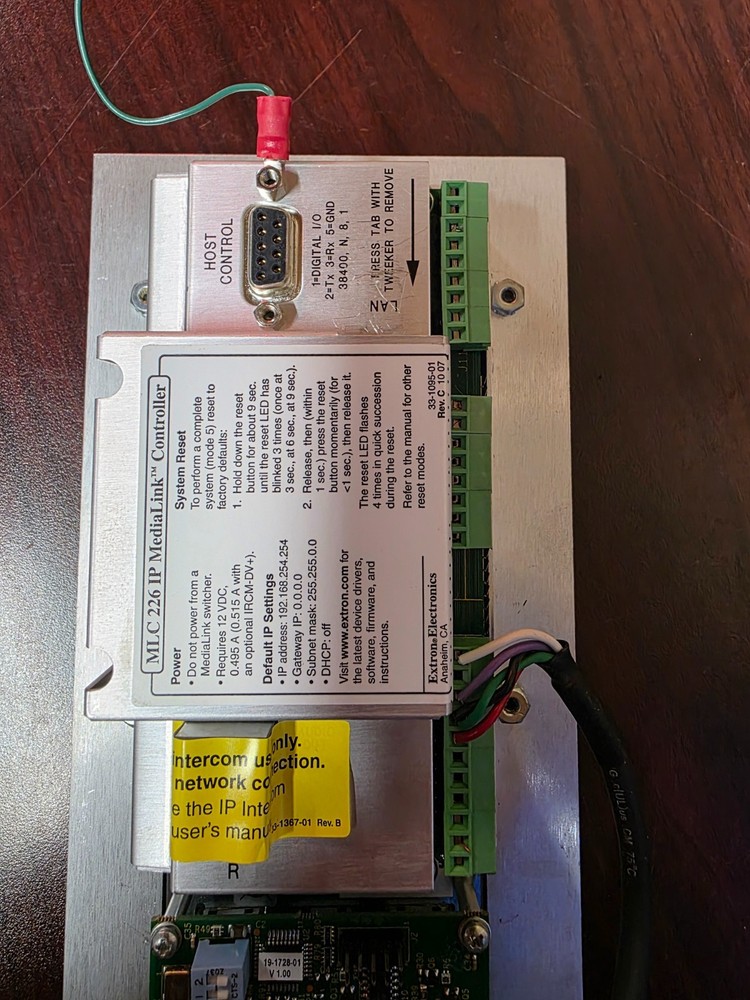 Extron MLC 226 IP AAP and CM-9BLB