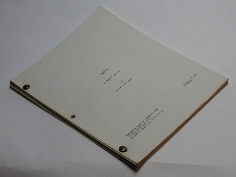 STARMAN / Randall Wallace, 1986 alien Sci Fi TV Script "Secrets" Robert Hays