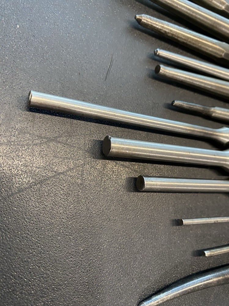 SNAP ON 24PC CHISEL, PUNCH Set Lot C-64b Pouch READ