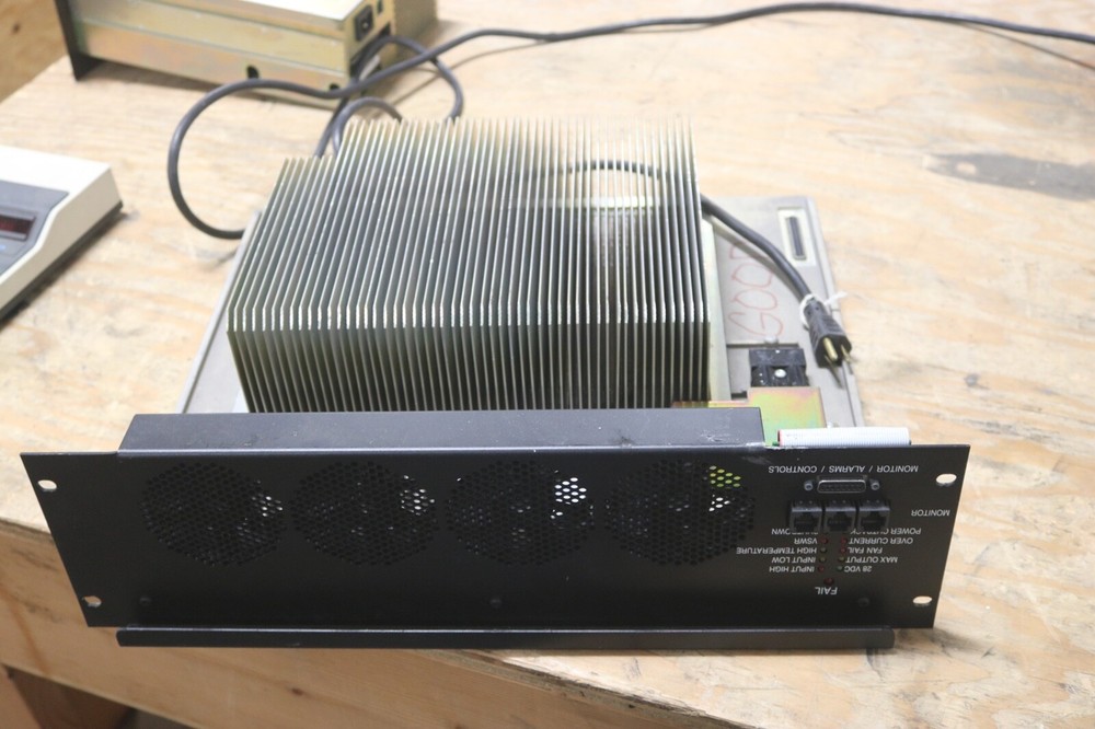 Motorola Quantar CLD1291 TST12/15/11 AMPLIFIER
