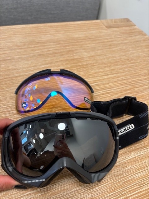 giro ski goggles