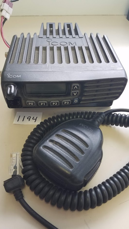 ICOM UHF MOBILE RADIO