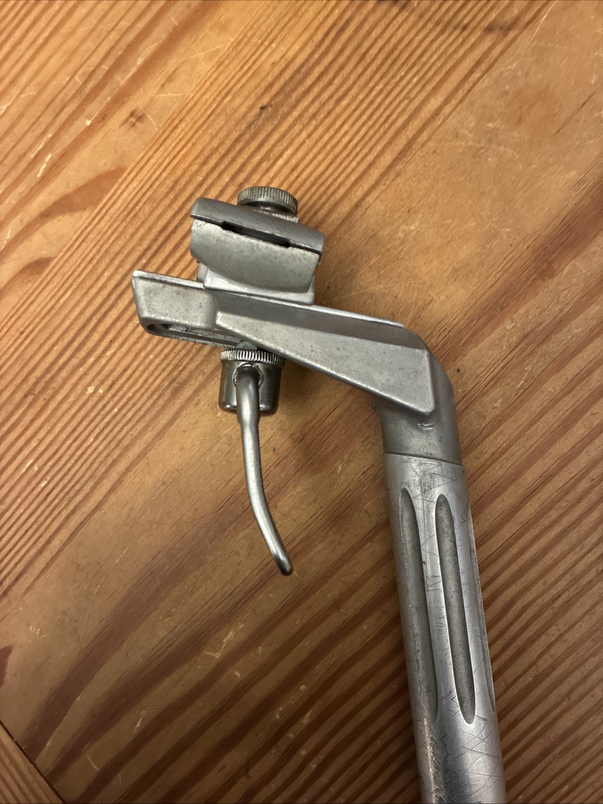 Vintage Sakae Mate-100 Seat Post 26.4 Adjustable Quick Release Old School