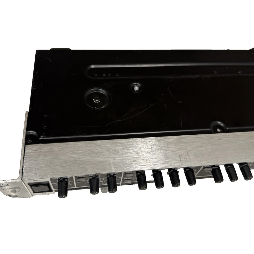 Behringer VX2000 Ultra-Voice Pro Mic Preamp / Voice Processor