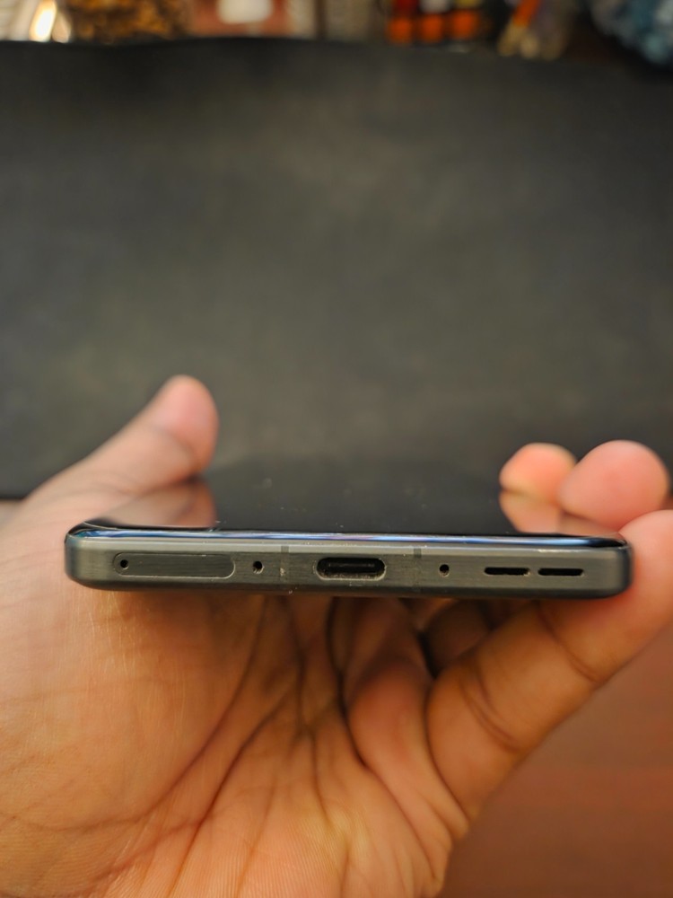 OnePlus 13 512 GB Unlocked Black Eclipse 50MP With Free Case + Screen Protector