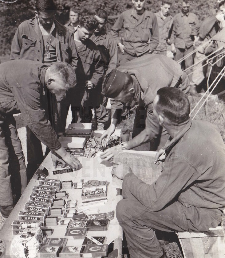 WW2 American matchbox - Independence Safety Match