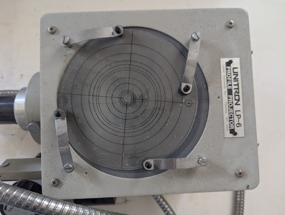 UNITRON LP-6 PROFILE PROJECTOR ASSEMBLY 6" SCREEN