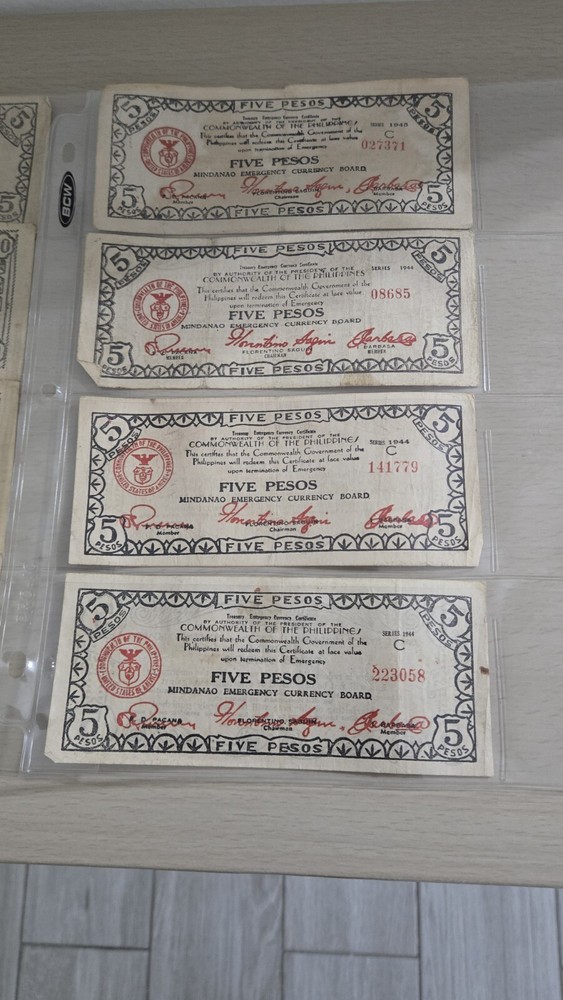 Philippine banknotes: eight various issues