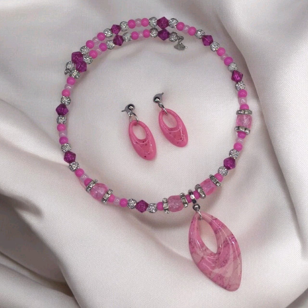 Handcrafted Beaded Pink Polymer Clay Pendant Memory Wire Choker Earring Set